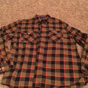 Men’s flannel shirt